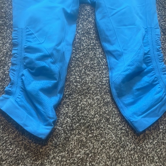 Lululemon In The Flow Crop II Leggings
Heathered Cornflower - Picture 10 of 10